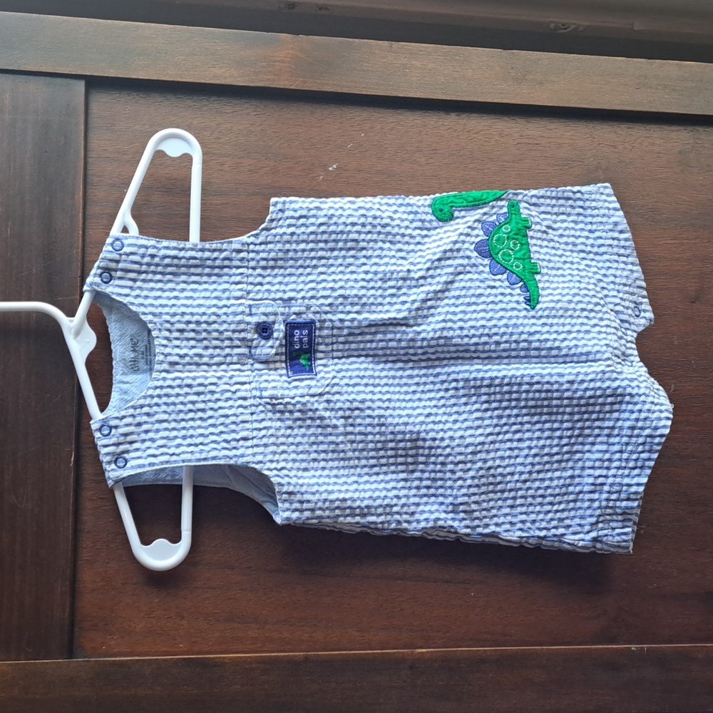 Little Me size 9 months boys blue gingham Dino pals romper w snap bottom
